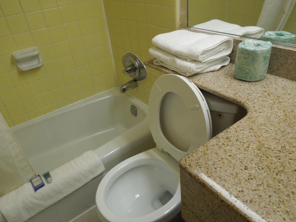 Belmont Inn&Suites Virginia Beach Zimmer foto